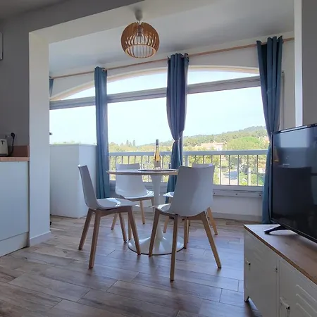 Appartement Joli T2 Climatise Bord De Equipe Saint-Mandrier-sur-Mer